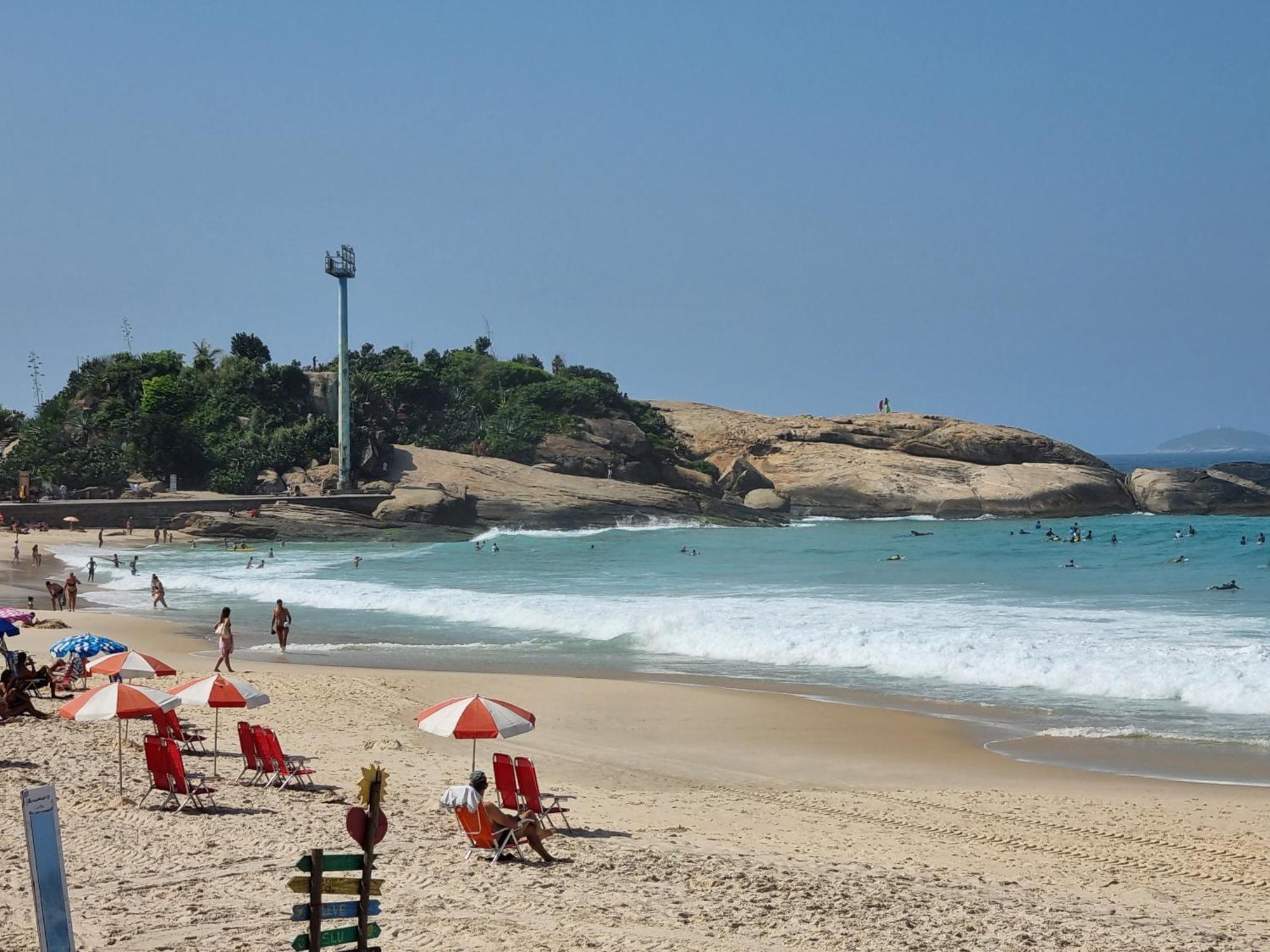 C Vista Livre E Pertissima Praias Ipanema Leblon Arpoador Copacabana E Do Cristo Redentor Do Bondinho Pao De Acucar Etc Chegando Cedo Que O Check-in Do Meio-dia, Deixe Suas Malas E Va Se Divertir, Idem No Check-out 10h Manha *
